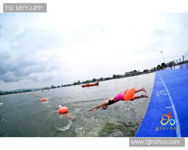 金堂足球明星的崛起与成就探秘，揭开他们背后的故事与荣耀